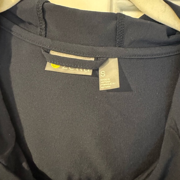 Zella Navy Excursion Hooded Packable Anorak (S) - Picture 10 of 12